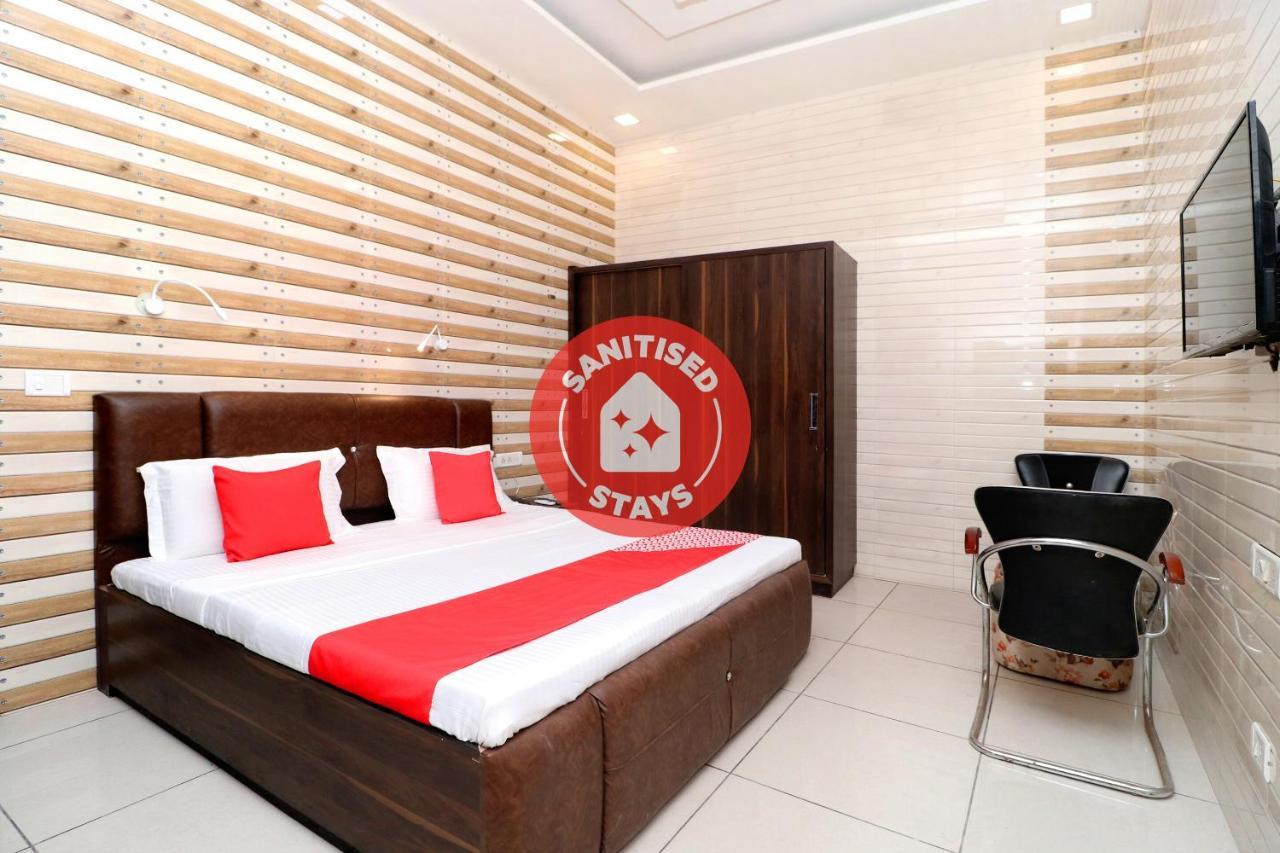 Hotel O Max Dzsálandhár Kültér fotó
